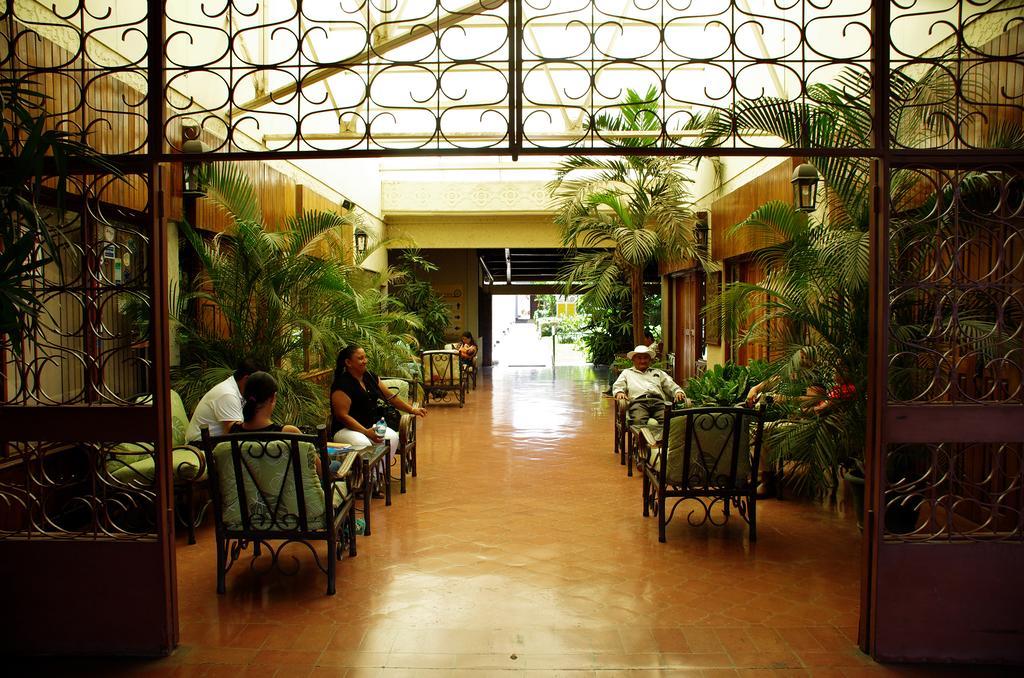 Hotel Boyeros リベリア エクステリア 写真
