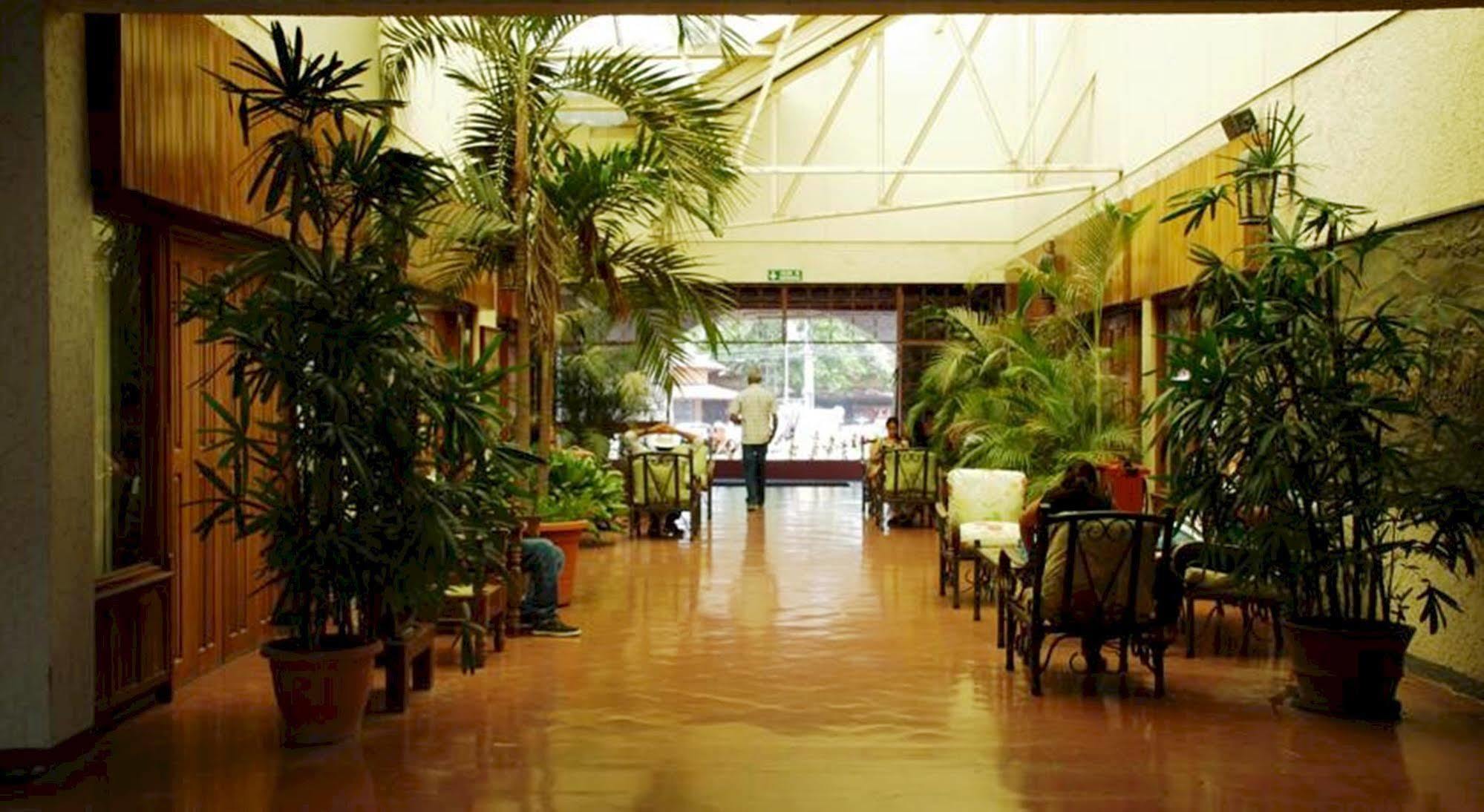 Hotel Boyeros リベリア エクステリア 写真